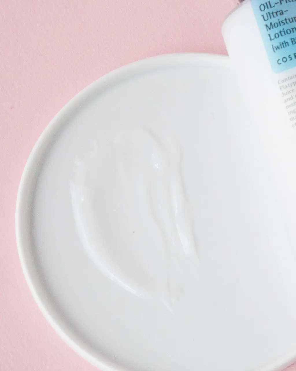 COSRX Oil-Free Ultra Moisturizing Lotion 100 ml - Image 2